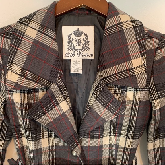 Stunning BB Dakota Coat - Picture 2 of 12